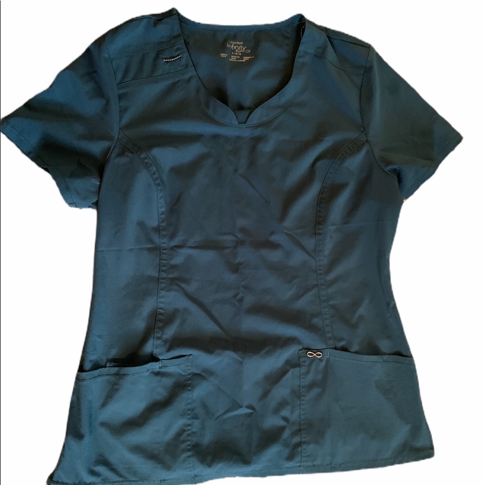 Cherokee infinity scrub set